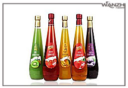 全自動雙側(cè)面貼標(biāo)機(jī)_ 方瓶貼標(biāo)機(jī)_東莞市萬志自動化科技有限公司